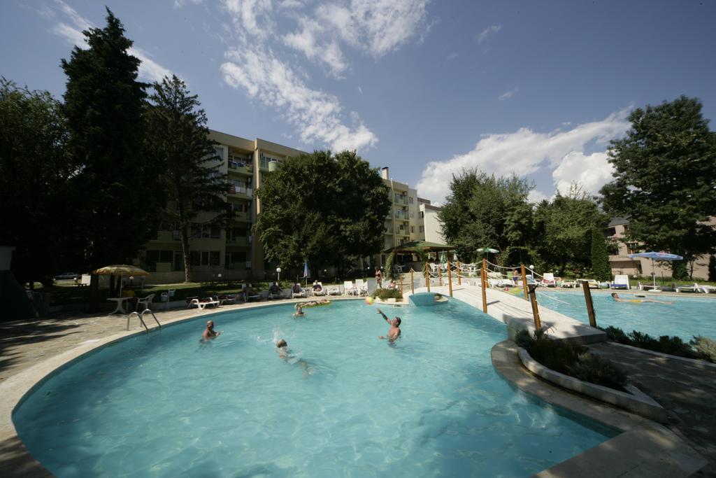 Ljuljak Hotel Golden Sands Exterior foto