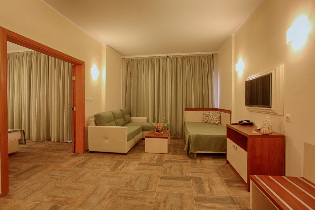 Ljuljak Hotel Golden Sands Exterior foto